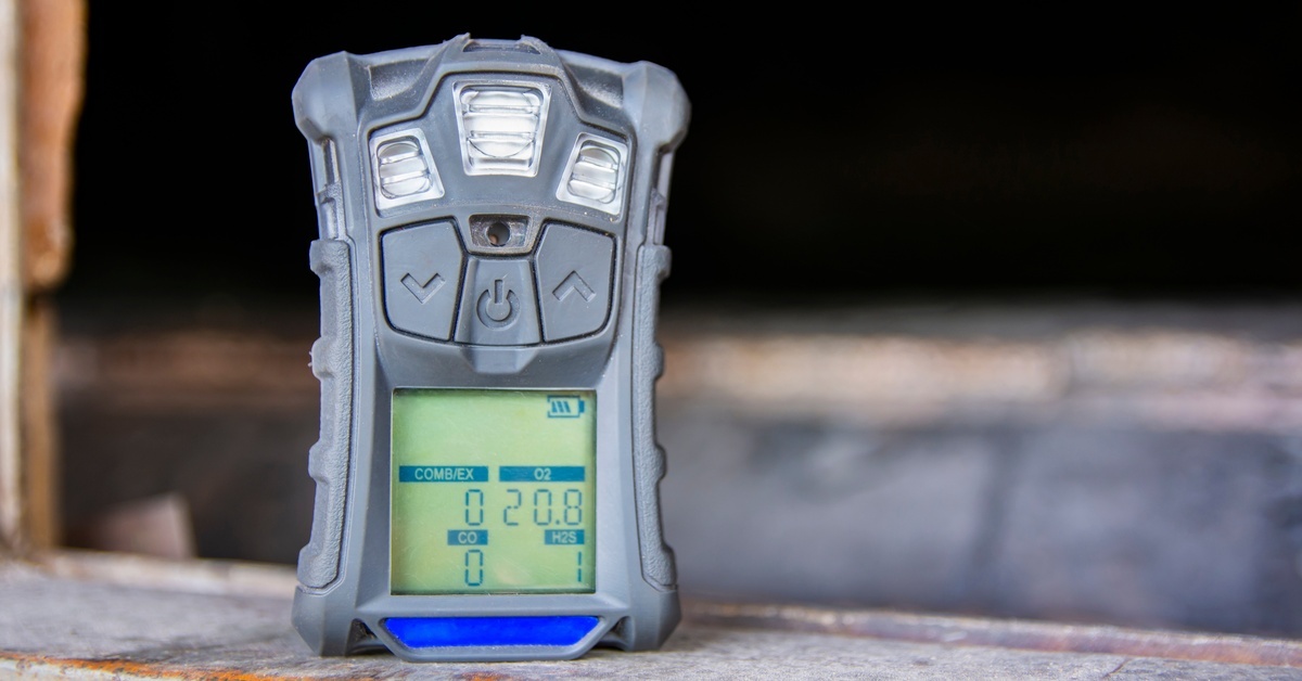 A portable multi-gas detector displays combustible gas, oxygen, carbon monoxide, and hydrogen sulfide readings on-site. A portable multi-gas detector displays combustible gas, oxygen, carbon monoxide, and hydrogen sulfide readings on-site.